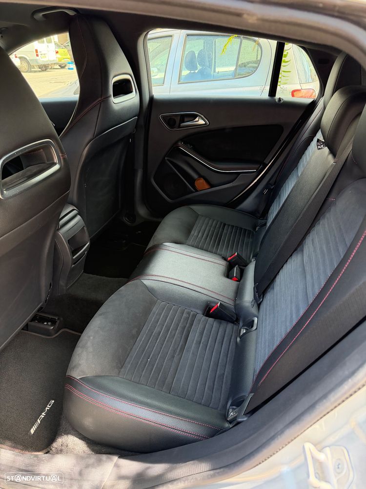 Mercedes-Benz CLA 220 - 7