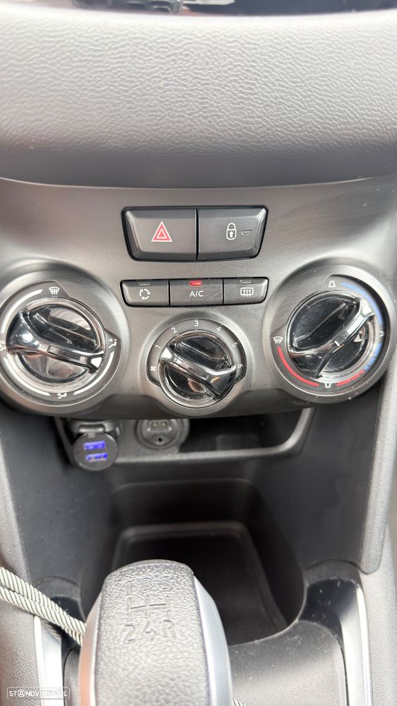 Peugeot 208 1.4 VTi Active - 11