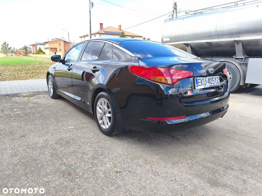 Kia Optima 1.7 CRDi L - 4