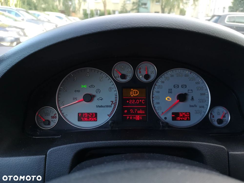 Audi A6 Avant 2.4 Multitronic - 19