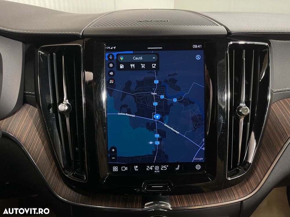 Volvo XC 60 B5 MHEV AT8 AWD Inscription - 17