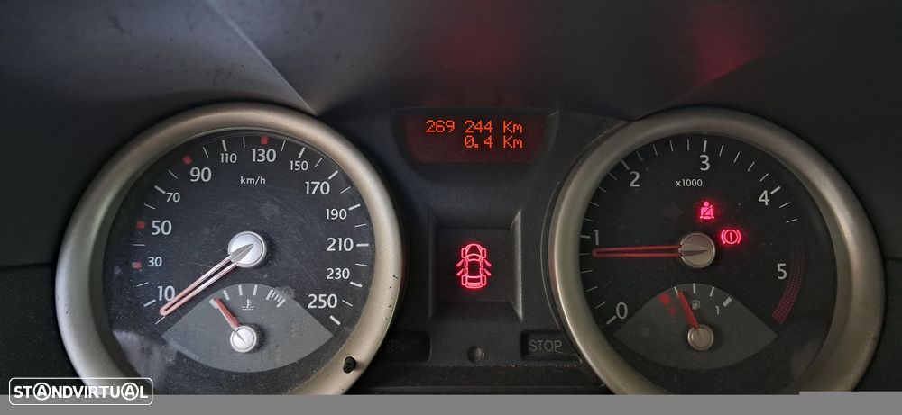 Renault Mégane 1.5 dCi Confort Authentique - 6