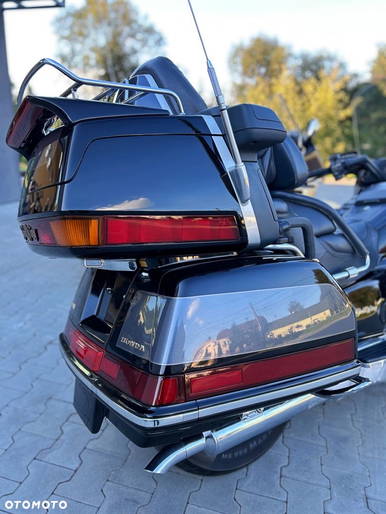 Honda GL - 11