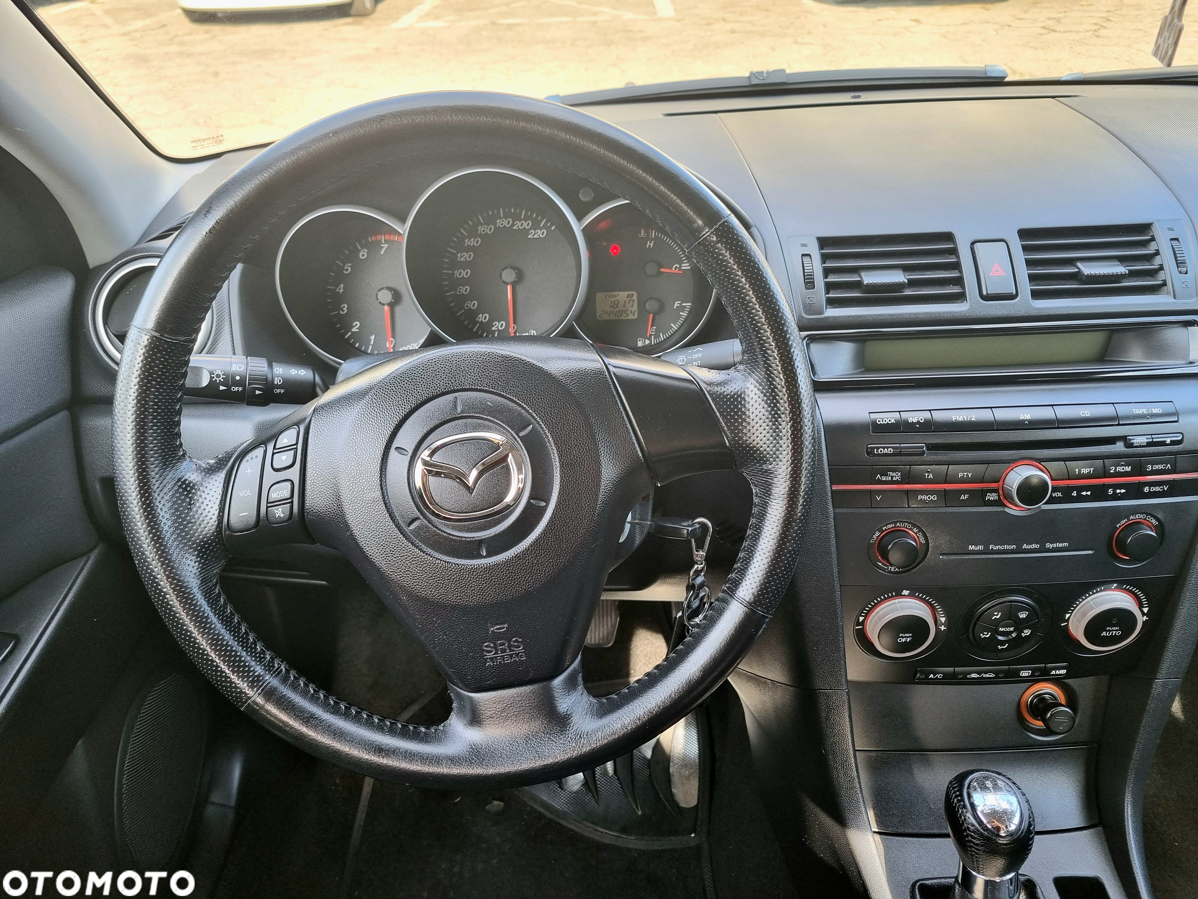 Mazda 3 1.6 16V Exclusive - 11