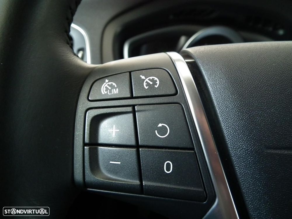 Volvo V40 1.6 D2 Kinetic Eco - 26