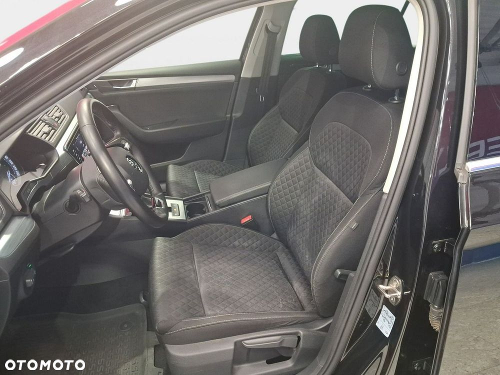 Skoda Superb 2.0 TDI SCR Ambition DSG - 12
