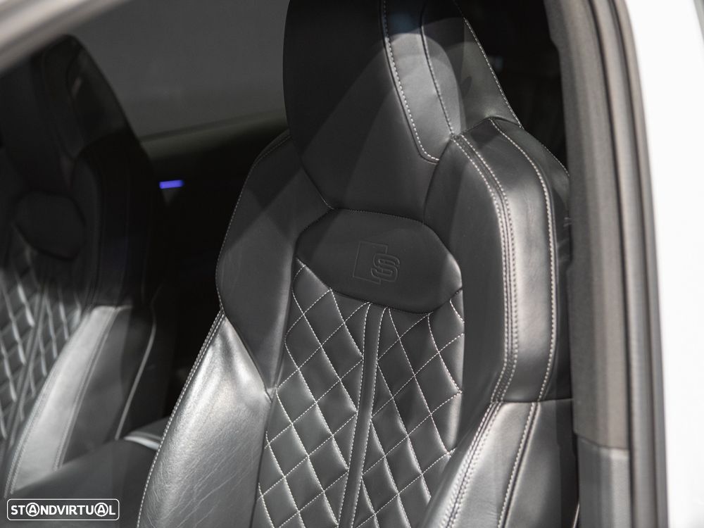 Audi SQ7 4.0 TDI quattro tiptronic - 16