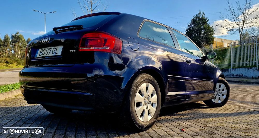 Audi A3 1.6 TDI Attraction - 2