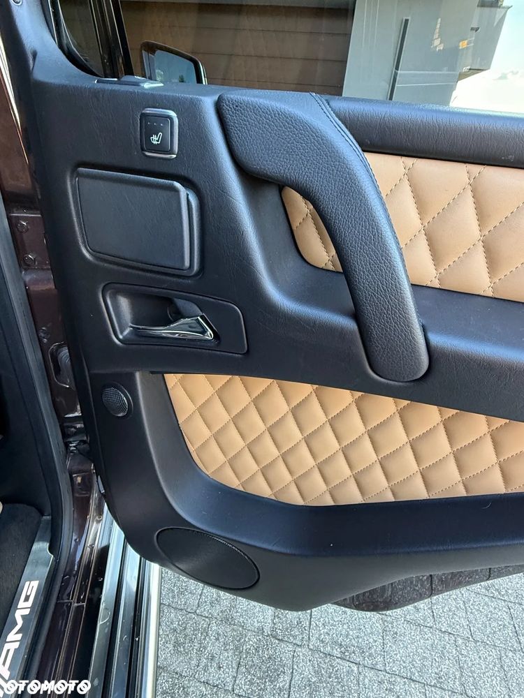 Mercedes-Benz Klasa G 63 AMG AMG SPEEDSHIFT 7G-TRONIC - 18