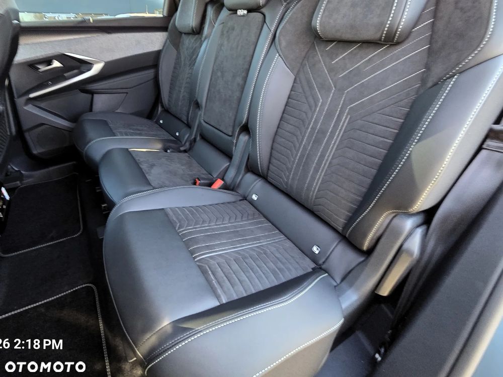 Peugeot 5008 1.6 PHEV 195 GT S&S e-DCS7 - 18