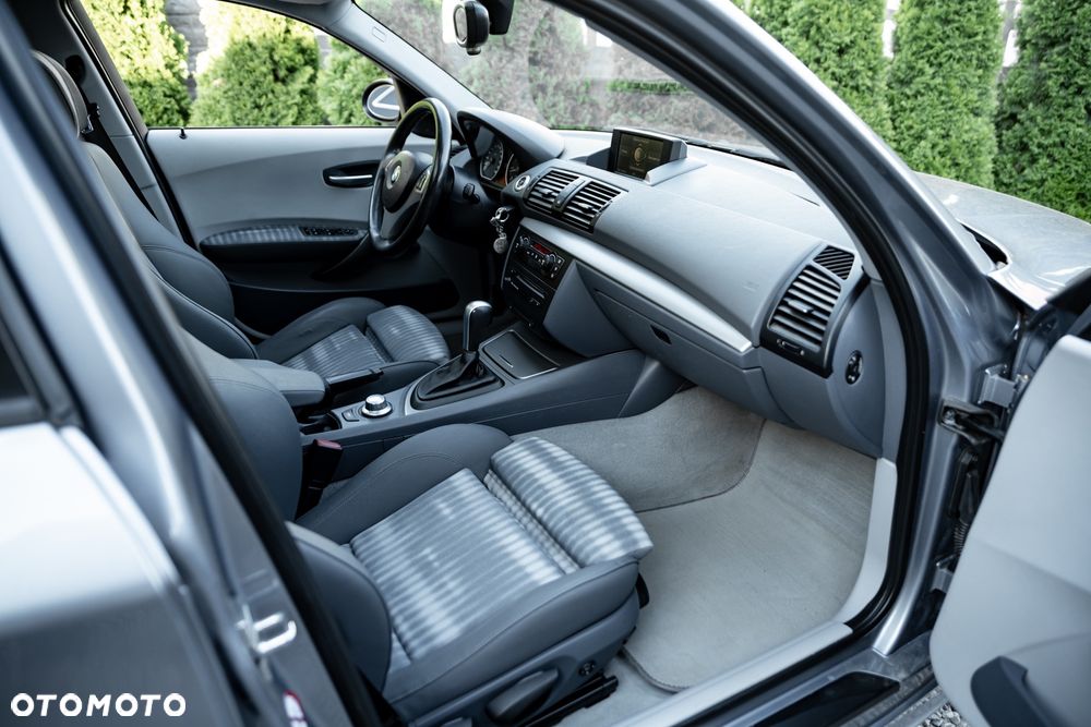 BMW Seria 1 - 24