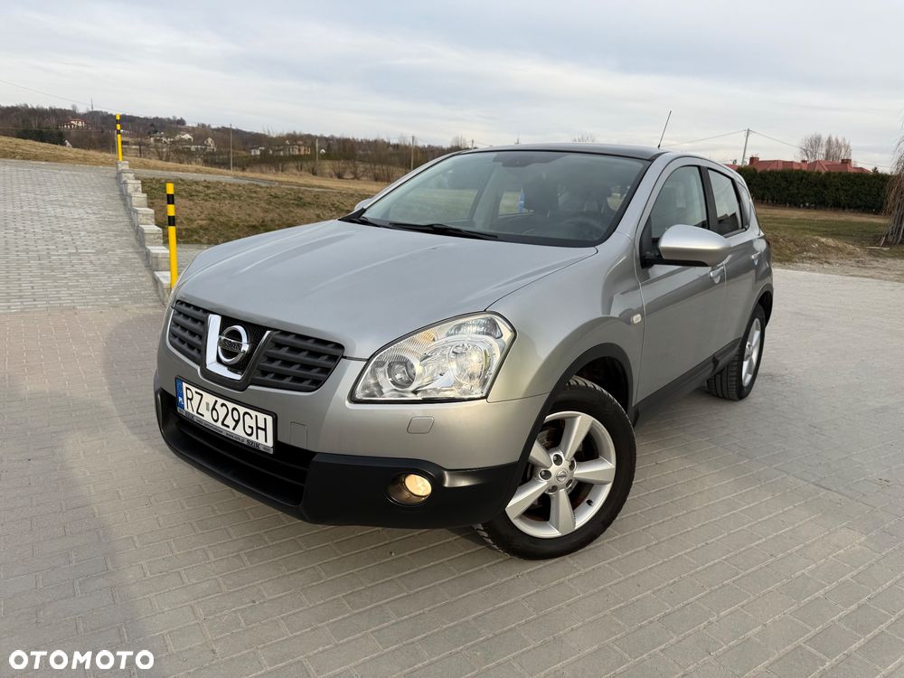 Nissan Qashqai 2.0 tekna - 1