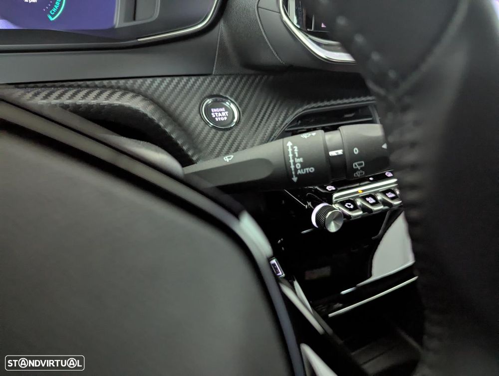 Peugeot e-2008 GT - 17