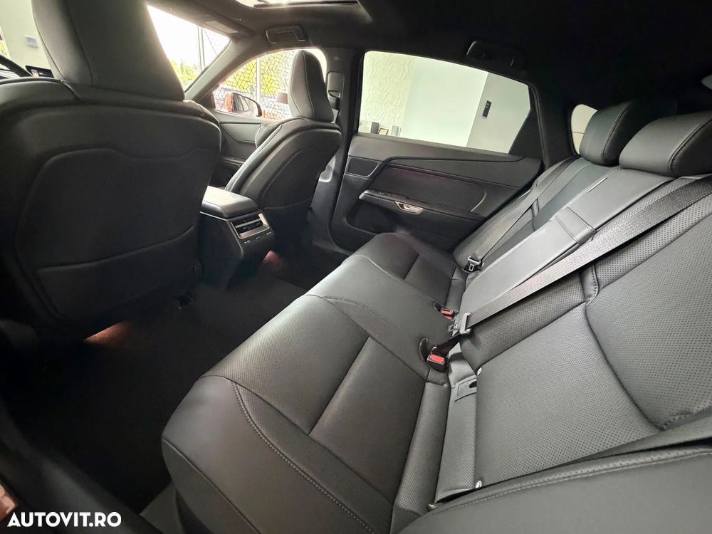 Lexus Seria ES 300h 2.5 FWD E-CVT Executive - 39