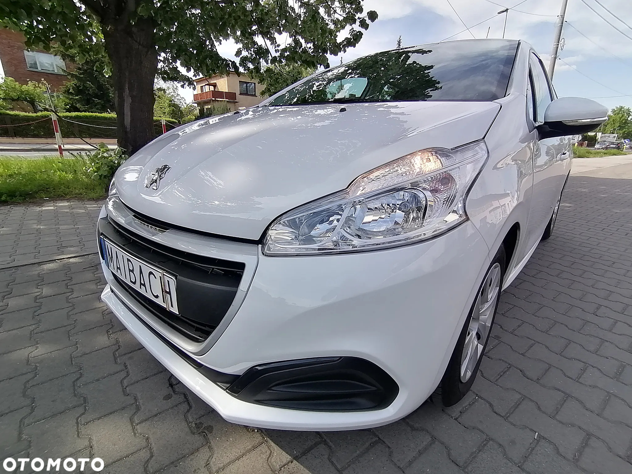 Peugeot 208 - 3