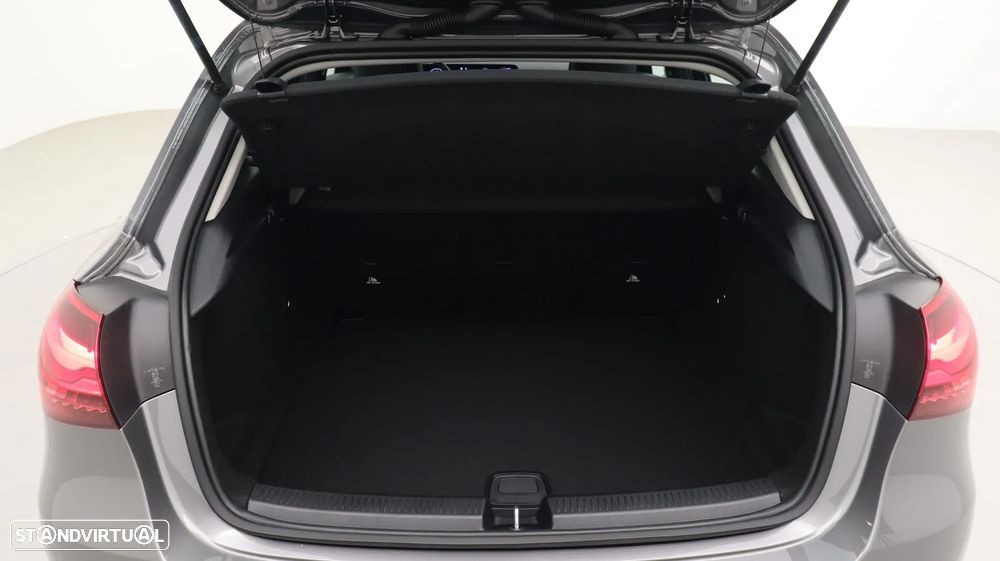 Mercedes-Benz A 200 d - 25