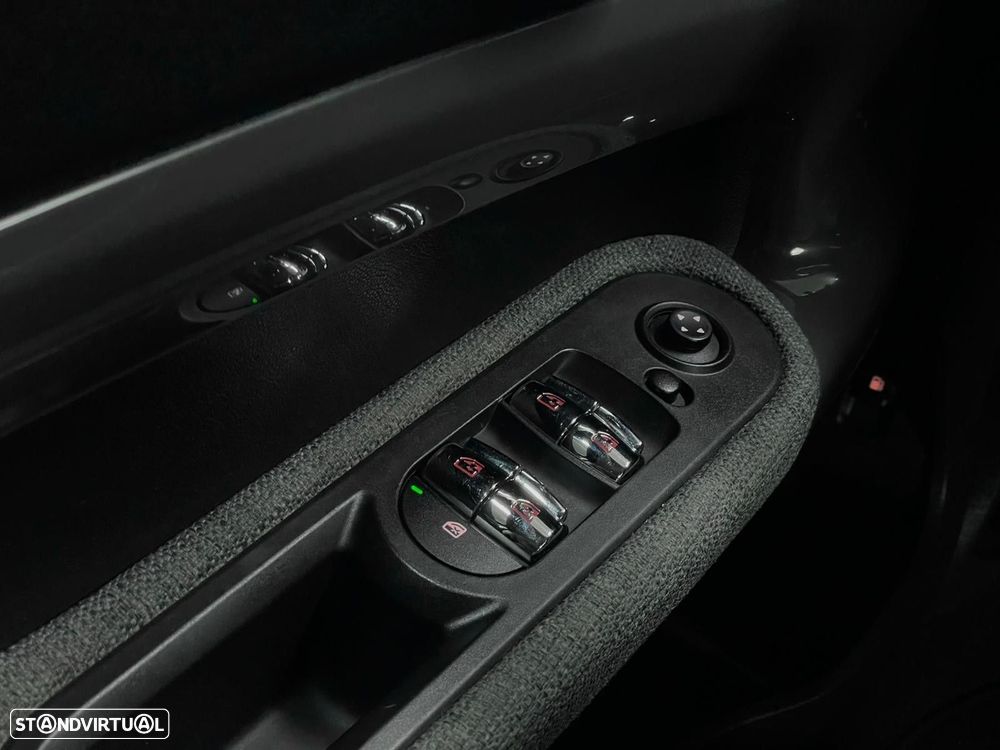 MINI Countryman Cooper SE ALL4 Auto - 13