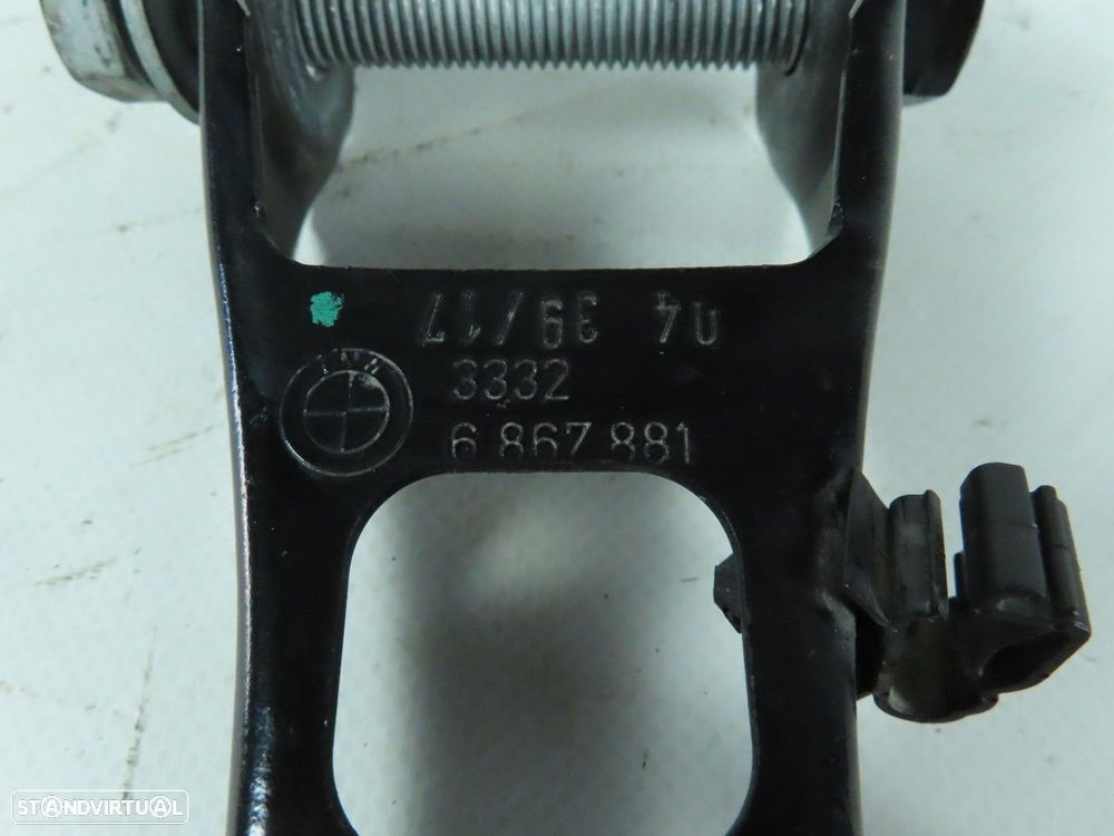 Braço Esquerdo/Trás Seminovo/ Original BMW i3 (I01) 33306867881 - 2