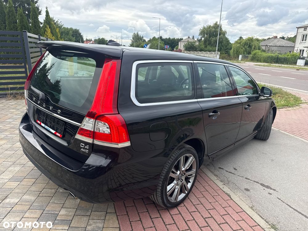 Volvo V70 D5 AWD Dynamic Momentum - 18