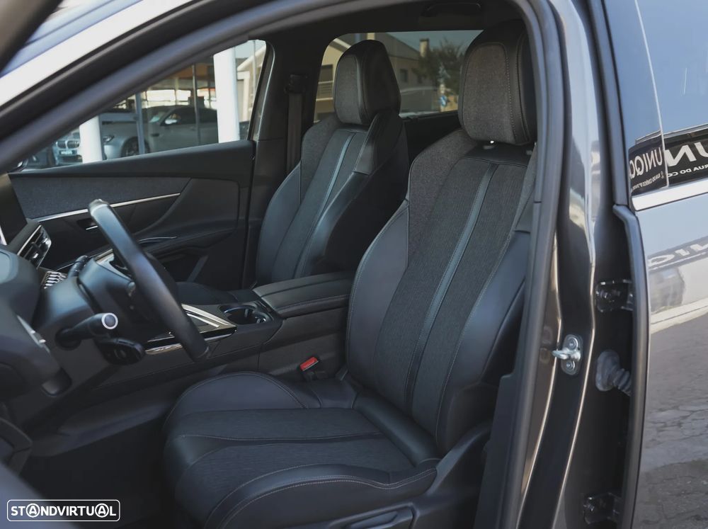Peugeot 5008 1.5 BlueHDi GT Line - 32