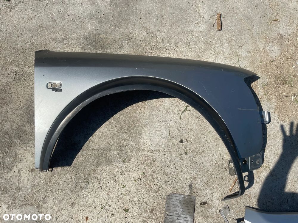 AUDI A6 C5 LIFT ALLROAD BŁOTNIK PRZEDNI PRAWY - 1