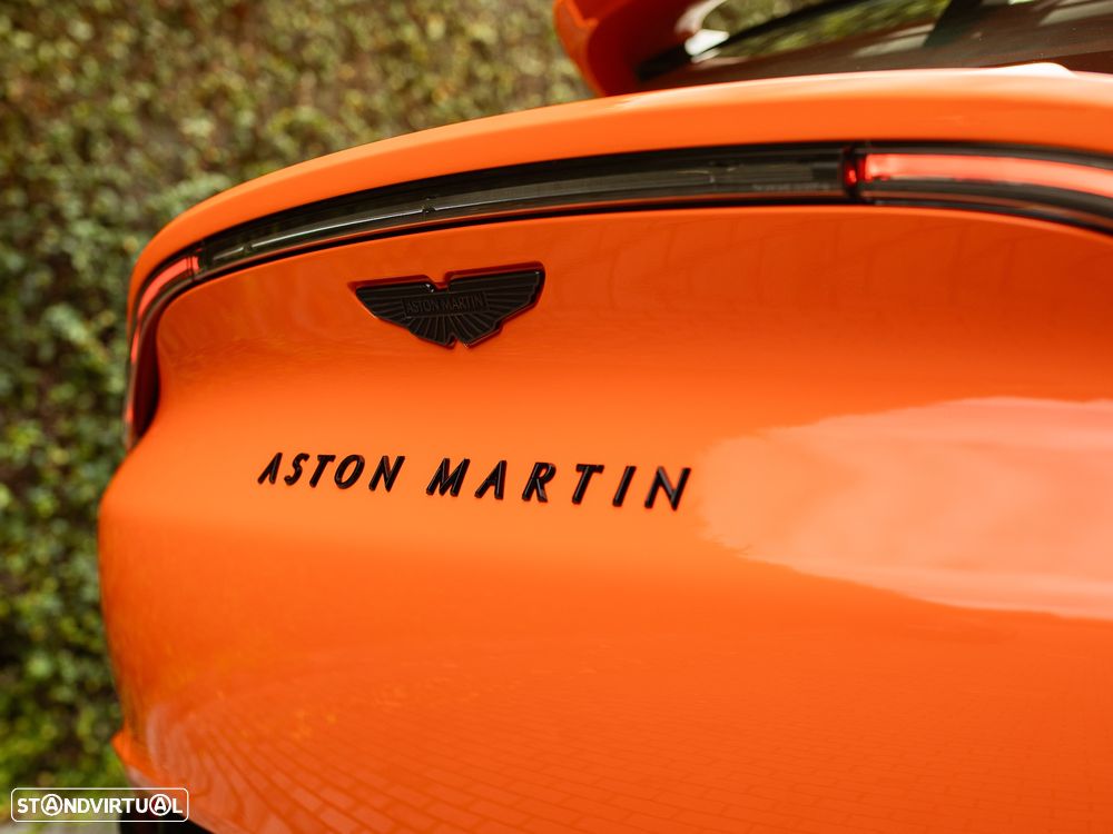 Aston Martin DBX 707 - 19