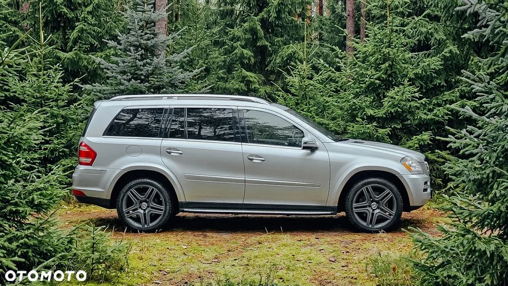 Mercedes-Benz GL 500 - 17