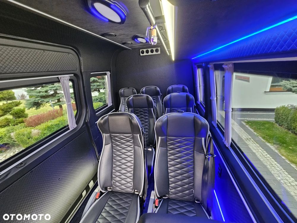 Mercedes-Benz Sprinter Long BASE 9G-Tronic 907.255 - 24