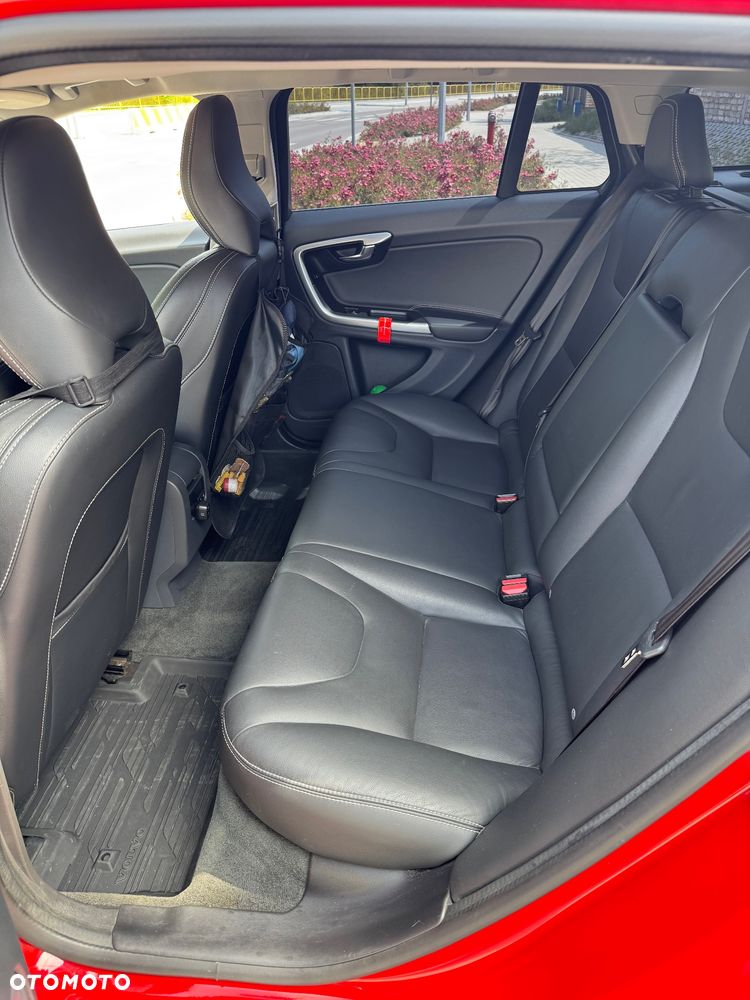 Volvo V60 D4 Drive-E Summum - 15
