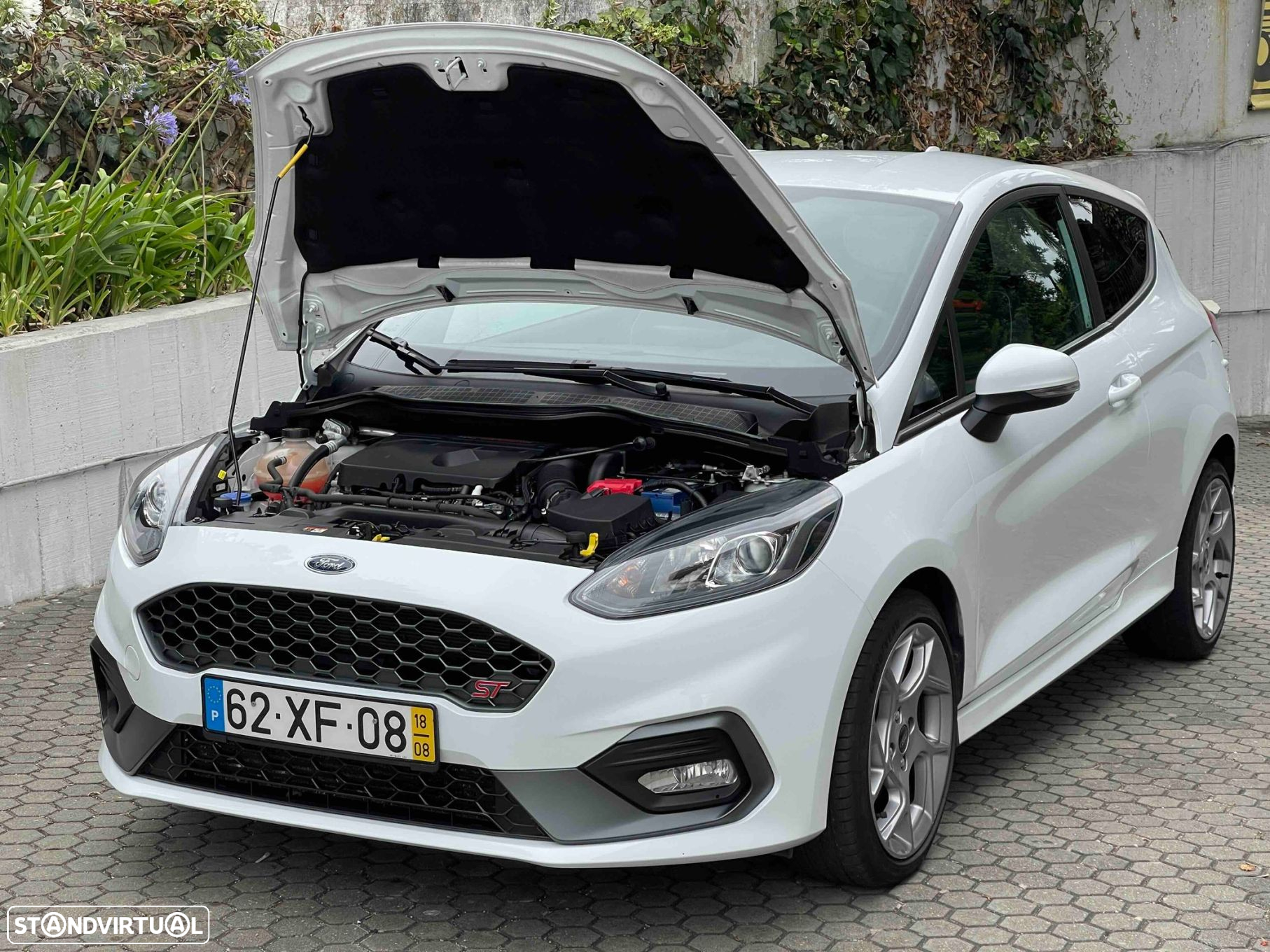 Ford Fiesta 1.5 EcoBoost S&S ST X - 18