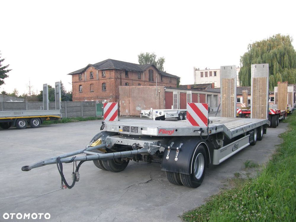 Fliegl DTS-S 300 2023rok ocynk 3 osiowa przyczepa niskopodwoziowa z Niemiec - 4