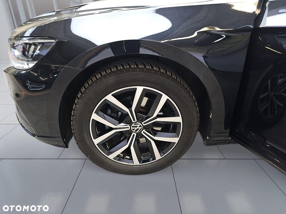Volkswagen Passat Variant - 35