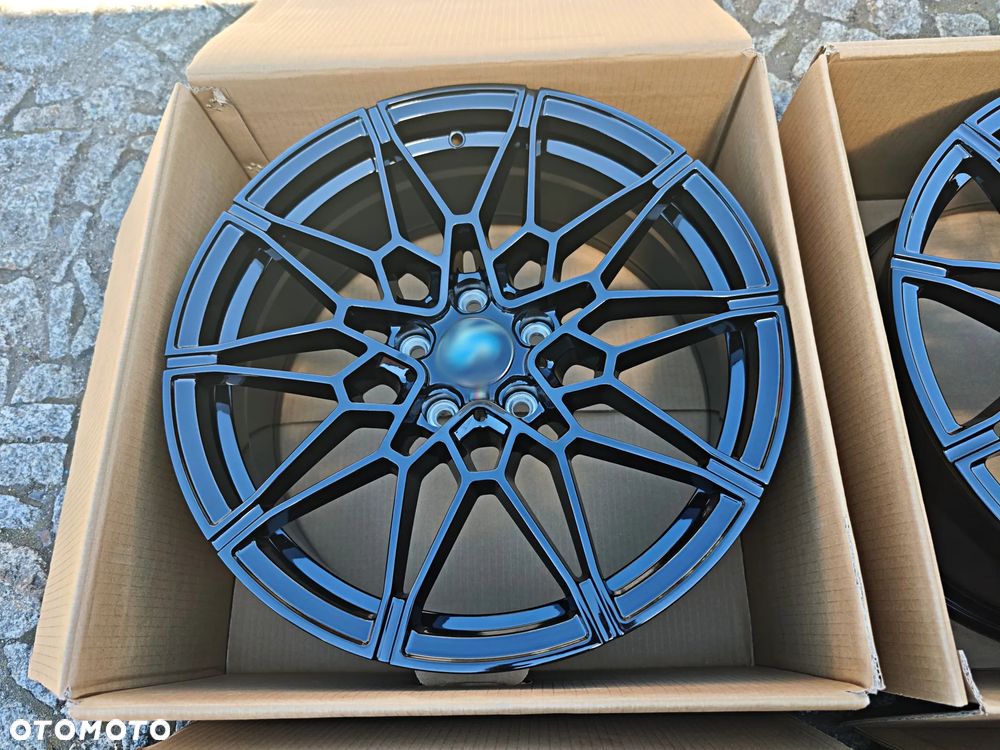 Nowe Felgi 5x120 8j 19 et 30 BMW Seria 3 E90 Seria 4 F32 Seria 5 F10 X1 X3 - 5