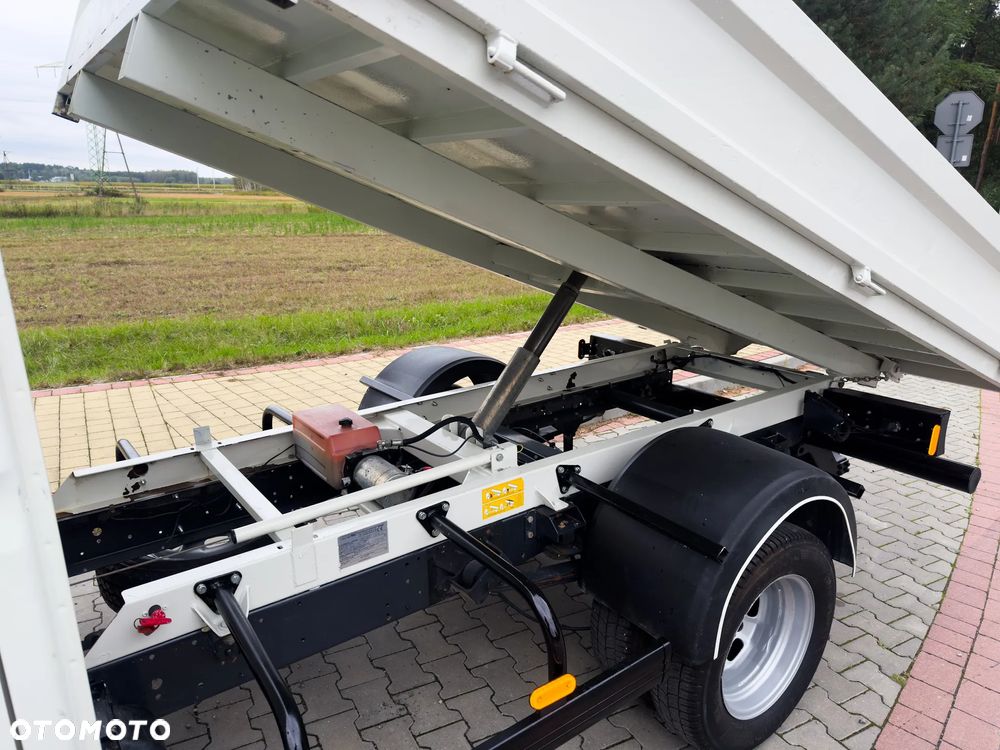 Iveco DAILY - 8