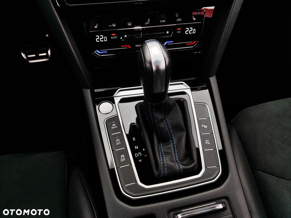 Volkswagen Arteon 2.0 TSI 4Motion R DSG - 23