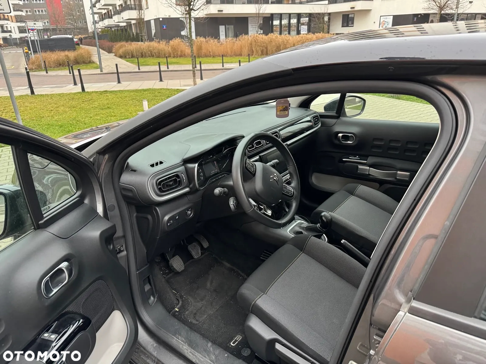 Citroën C3 1.2 PureTech GPF Shine - 7