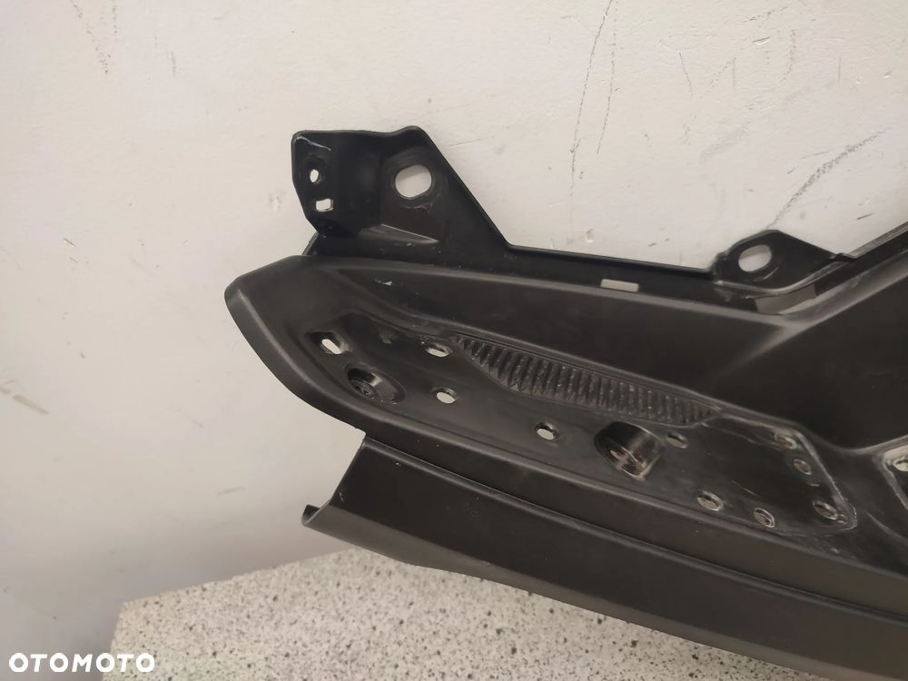 Podłoga, podest, owiewka, osłona Yamaha N-MAX 125 NMAX 125 - 2