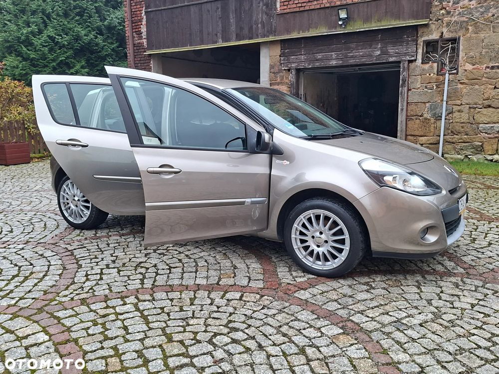 Renault Clio TCe 100 Expression - 8