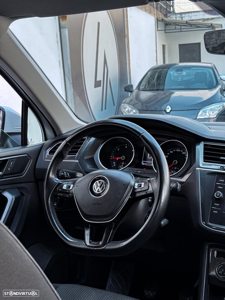 VW Tiguan 1.6 TDI Confortline - 7