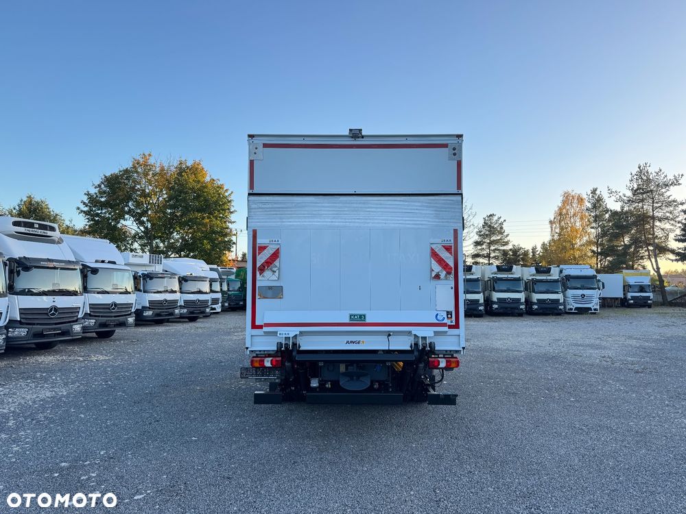 Mercedes-Benz ATEGO - 8