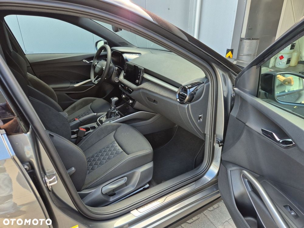 Skoda Fabia 1.5 TSI Monte Carlo DSG - 17
