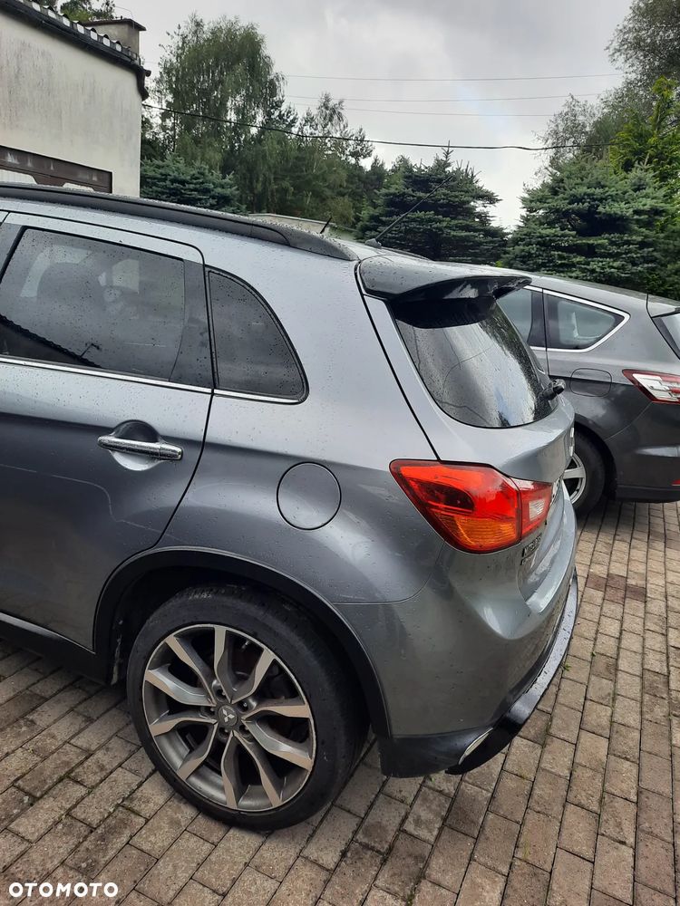 Mitsubishi ASX - 12