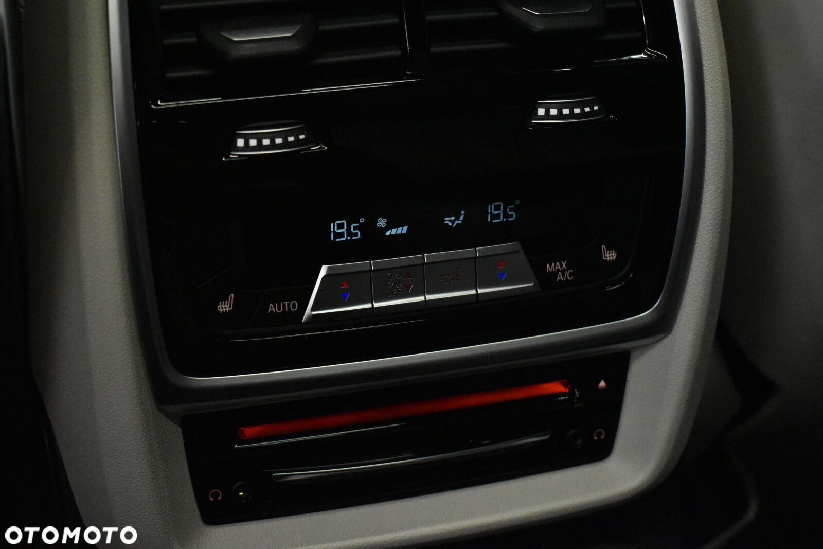 BMW X7 M50d sport - 27
