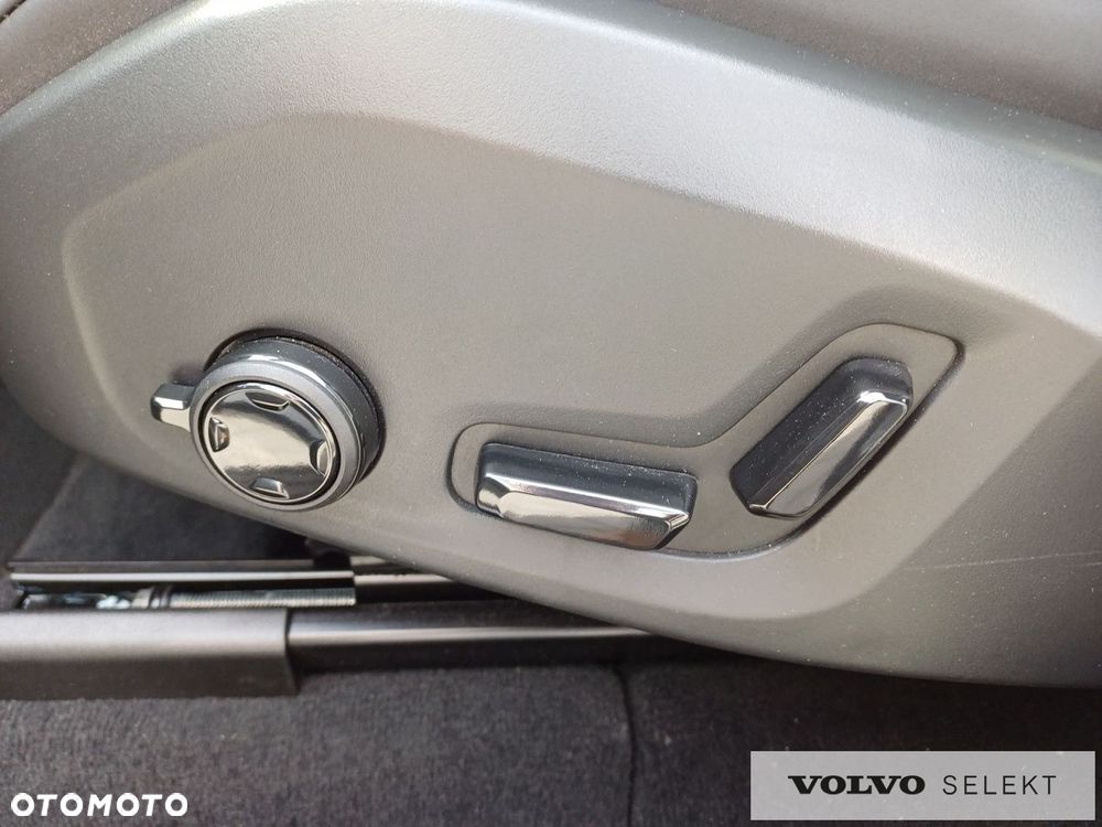 Volvo XC 60 - 20