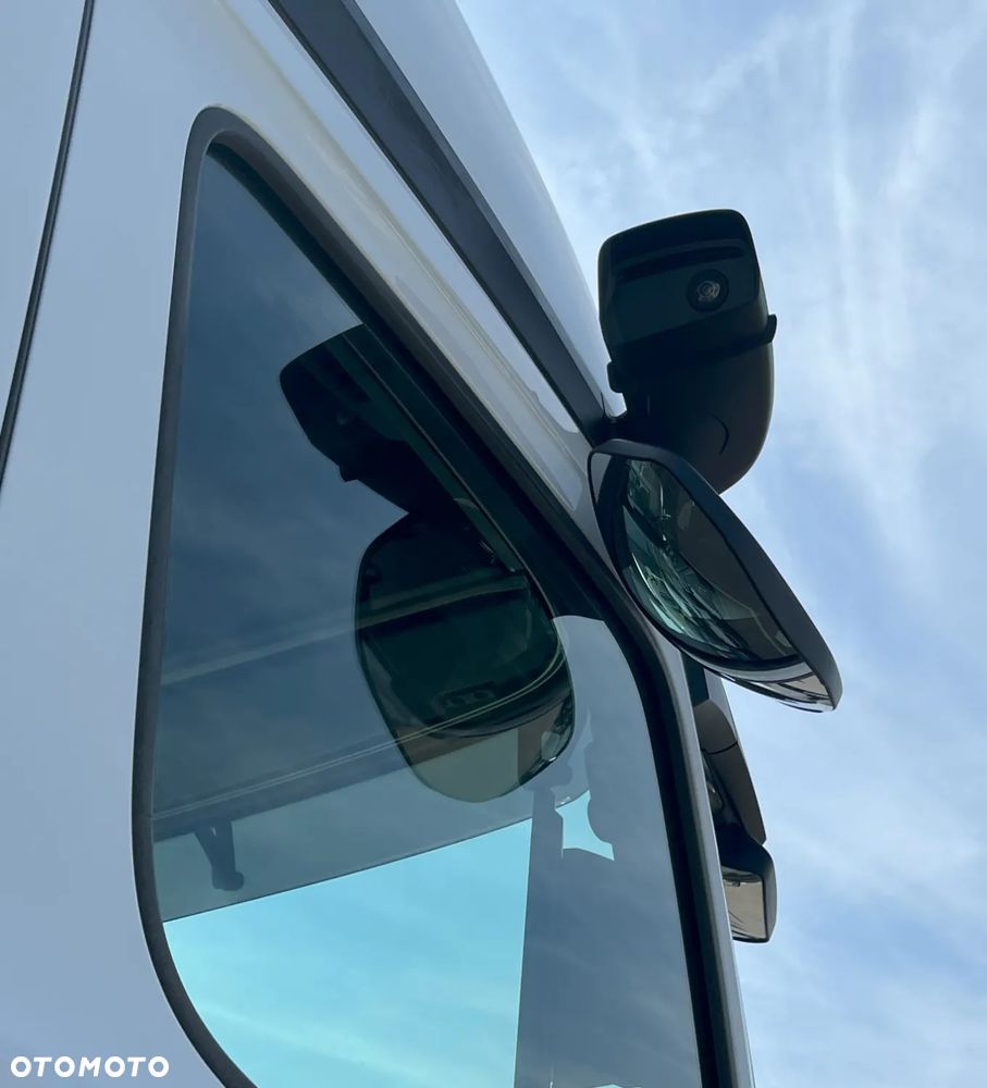 Mercedes-Benz 2545 LS - 5