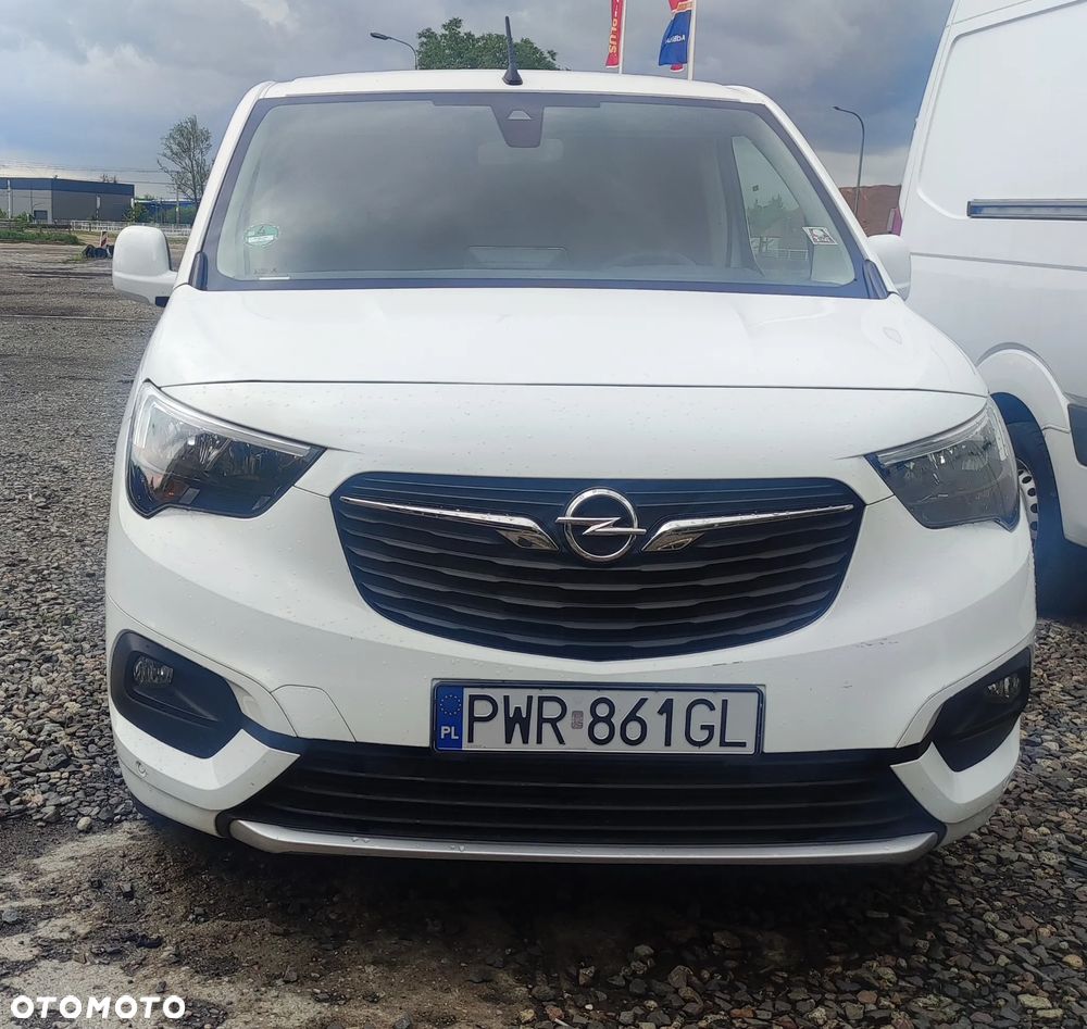 Opel Combo Life - 12