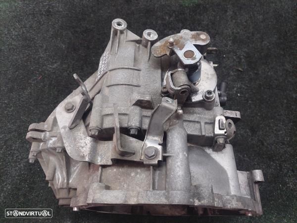 Caixa Velocidades Smart Forfour (454) - 3