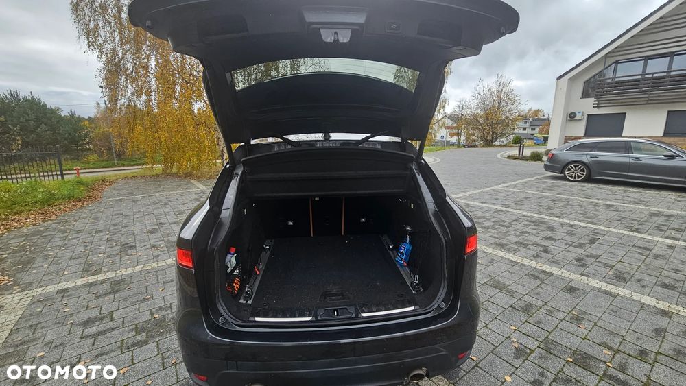 Jaguar F-Pace 2.0 i4P AWD Portfolio - 11