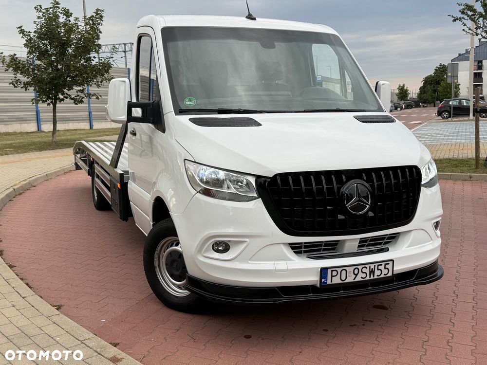 Mercedes-Benz Sprinter - 1