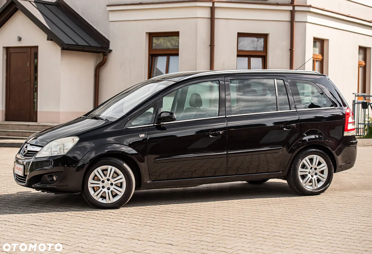 Opel Zafira - 13